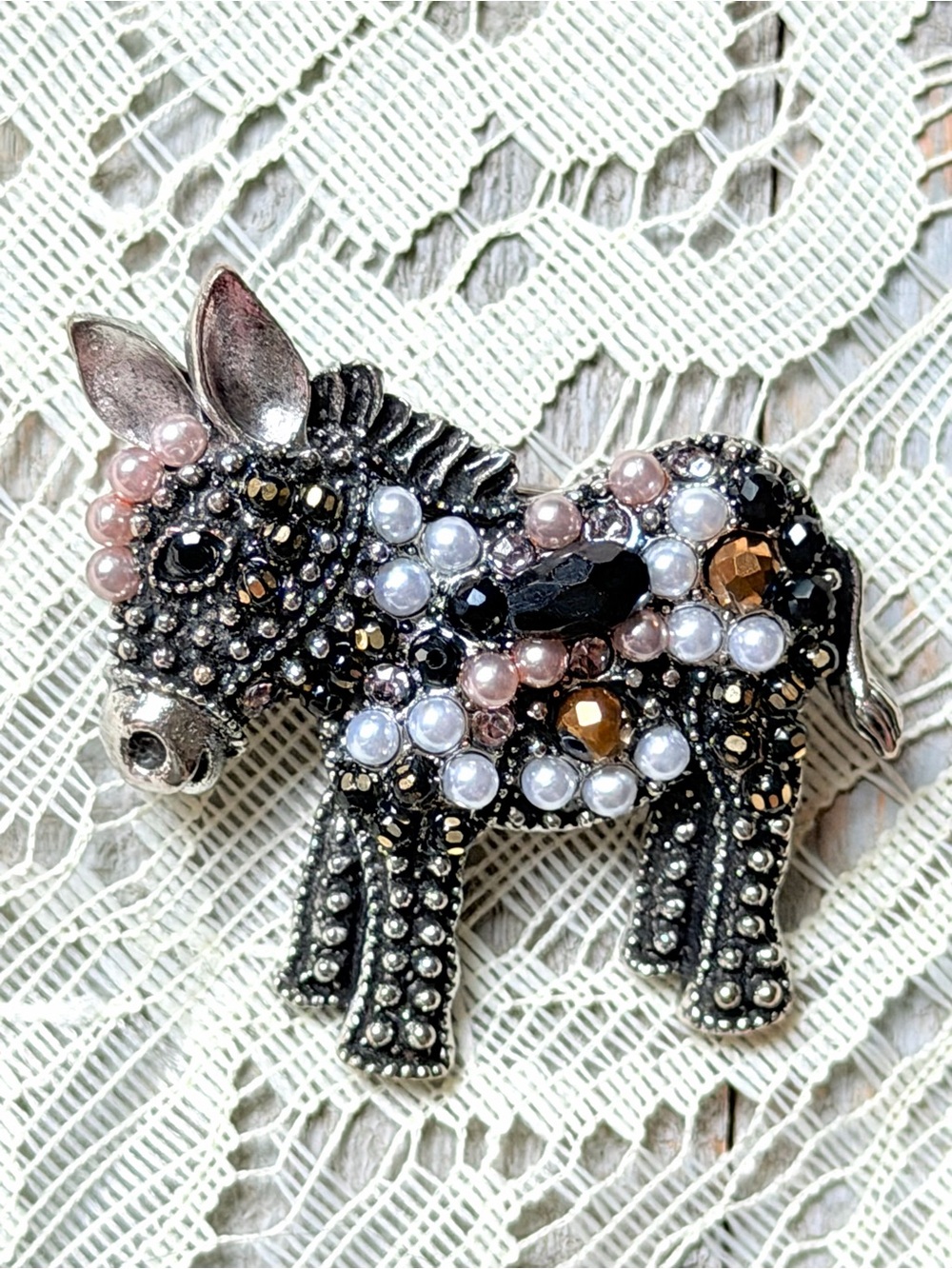 Donkey Brooch/Pin